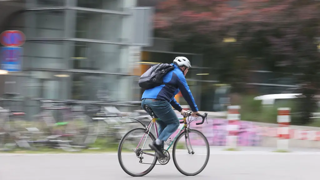 In-Jena-traten-bei-der-Aktion-Stadtradeln-besonders-viele-Menschen-in-die-Pedale