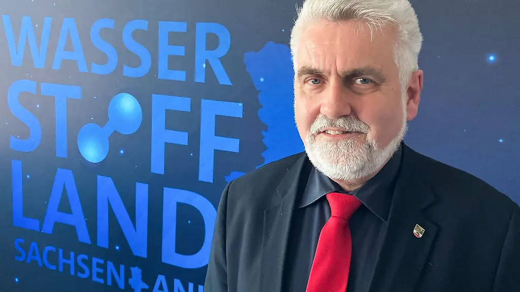 Wissenschaftsminister-Armin-Willingmann-ruft-kluge-Koepfe-zu-Bewerbung-um-den-Hugo-Junkers-Preis-auf