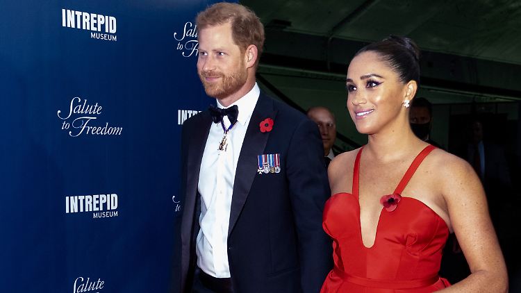 Ihr erster Red-Carpet-Auftritt nach langer Pause: Meghan und Harry bei der "Salute to Freedom"-Gala in New York.