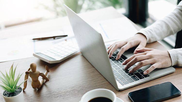 Insgesamt ist die Zufriedenheit mit der Tätigkeit im Homeoffice seit Ende 2020 von 80 auf 88 Prozent angestiegen.