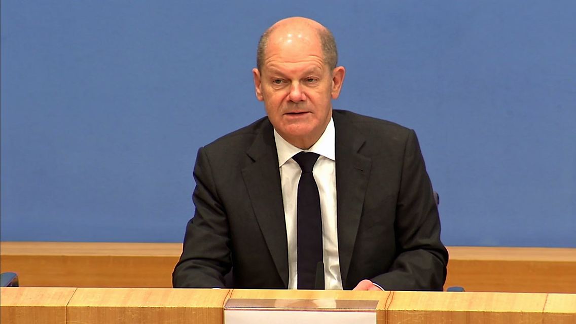 scholz.jpg
