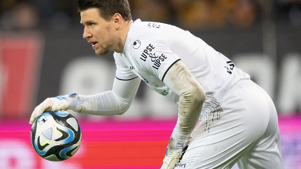 Torwart-Rene-Vollath-und-1860-Muenchen-verpassen-einen-Sieg-in-Unterhaching