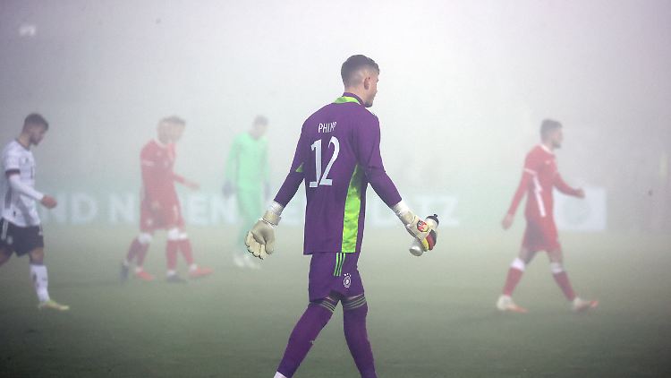 Luca Philipp musste viermal hinter sich greifen. So oft wie lange kein deutscher U21-Keeper vor ihm.