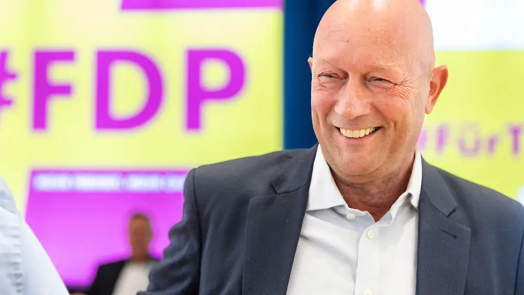 Thomas-Kemmerich-ist-weiterhin-FDP-Chef-in-Thueringer