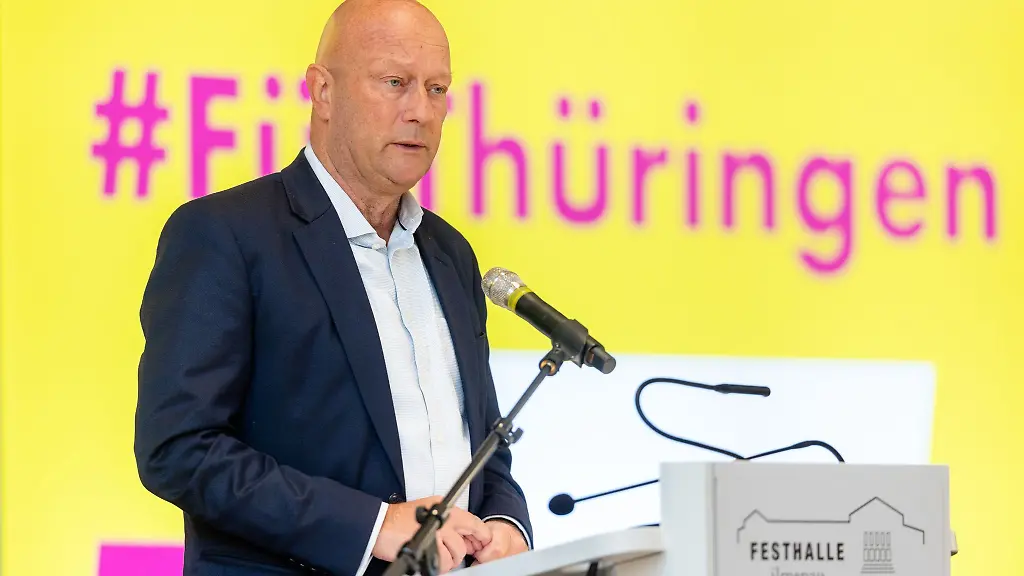 FDP-Landeschef-Thomas-Kemmerich-tritt-wieder-fuer-den-Landesvorsitz-an