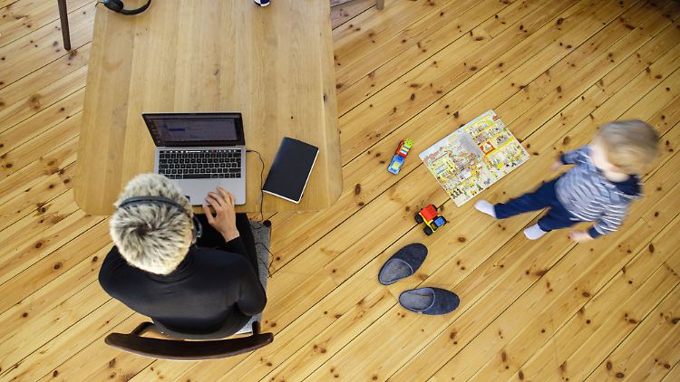 Nicht immer nur das reine Vergnügen: Arbeiten von zu Hause soll wieder zur Pflicht werden.