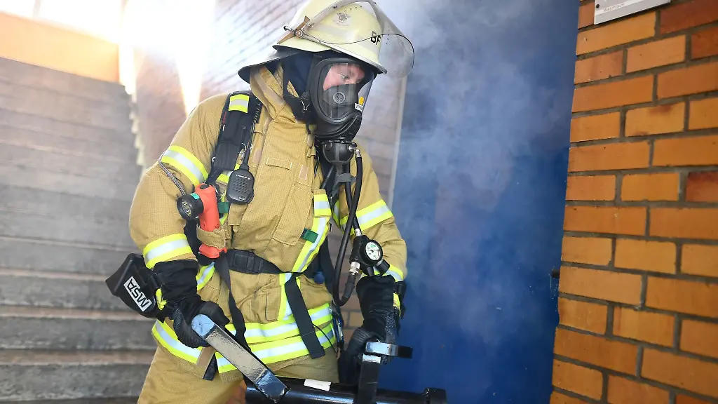 Sie-werden-mehr-sind-bei-der-Feuerwehr-aber-weiter-in-der-Unterzahl-Frauen