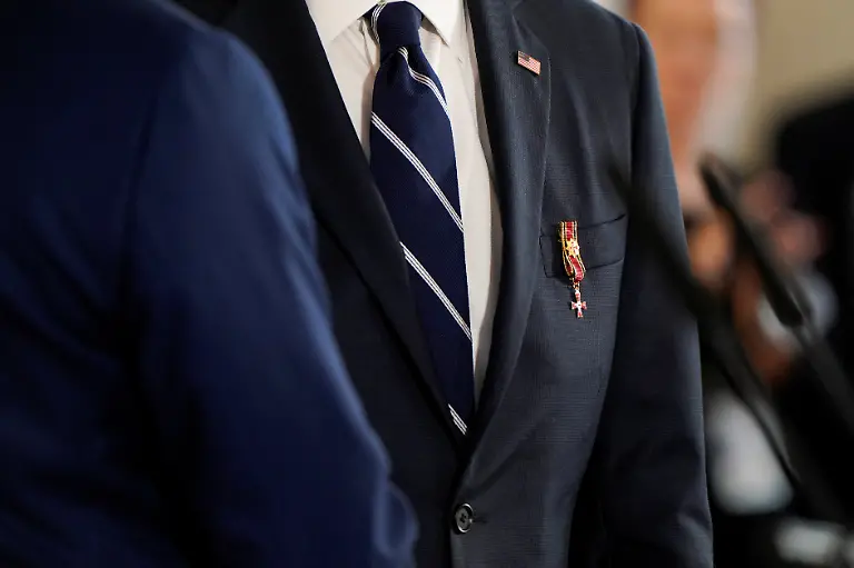 2024-10-18T103309Z-392652064-RC2YMAAVSSPV-RTRMADP-3-GERMANY-USA-BIDEN-HONOUR