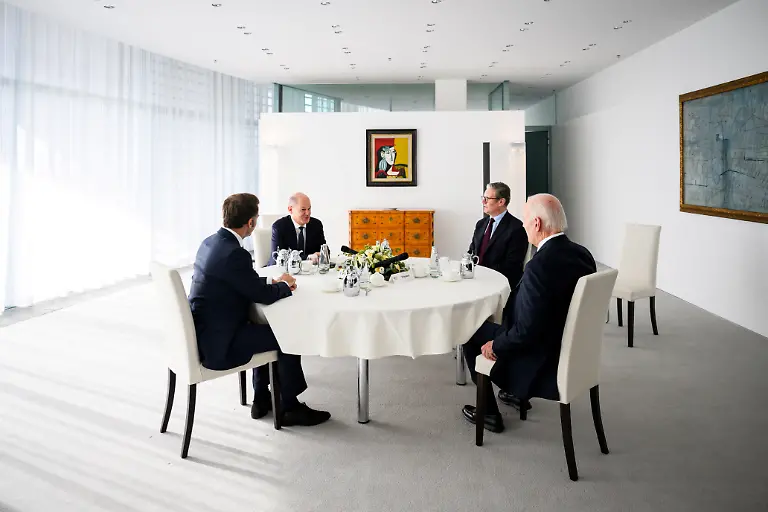 2024-10-18T141954Z-241895676-RC20NAABGK7N-RTRMADP-3-GERMANY-USA-QUAD