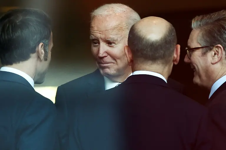 2024-10-18T123608Z-1589435265-RC20NAA1AXVX-RTRMADP-3-GERMANY-USA-QUAD-ARRIVALS