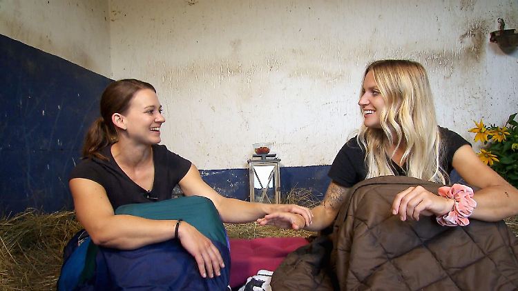 Die Hofdamen von Björn (Dani und Kathrinl v.l.) sind richtig unzertrennlich.