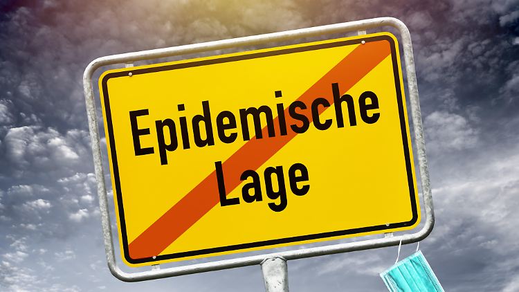 Die "epidemische Lage von nationaler Tragweite" läuft Ende November aus. Das heißt nicht, dass die Pandemie vorbei ist, sondern nur, dass sich die Rechtsgrundlage für die Corona-Maßnahmen ändert.