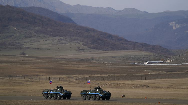 Russland hatte nach dem Krieg im vergangenen Jahr eigene Truppen in die Kaukasus-Region entsandt.