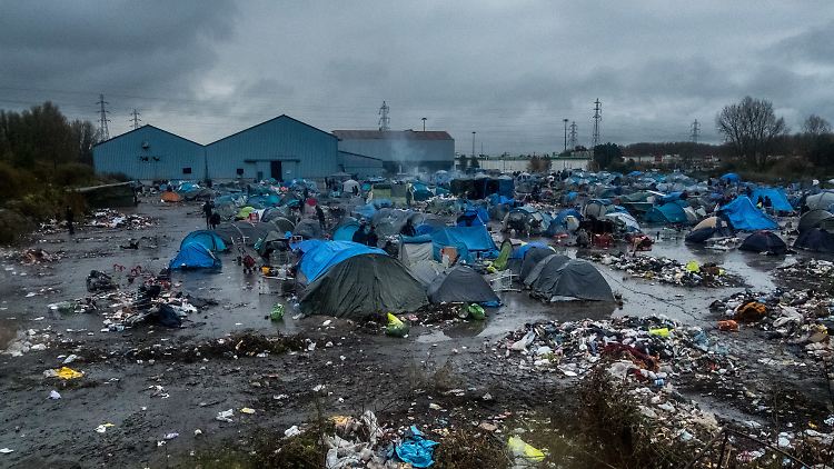 Das Lager in Grande-Synthe, in dem über 1000 Menschen lebten, wurde inzwischen geräumt. Die meist kurdischen Migranten haben Großbritannien als Ziel.