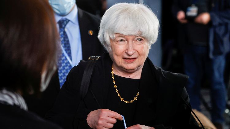 Sie sei sehr zuversichtlich, dass das Finanzministerium in der Lage sein werde, die Regierungsgeschäfte bis zum 15. Dezember zu finanzieren, schrieb Yellen.
