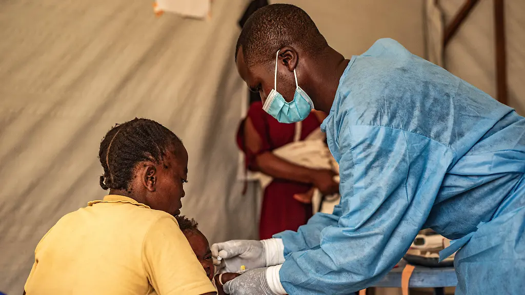 8a01c467fb334f540e74a32ae48bd127