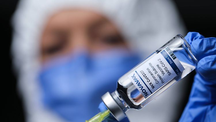 Novavax setzt bei seinem Impfstoff auf traditionelle Technologie.