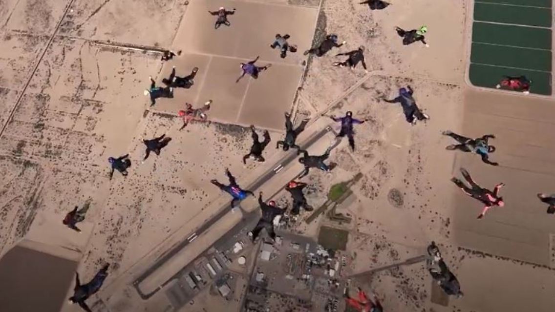 skydive.JPG