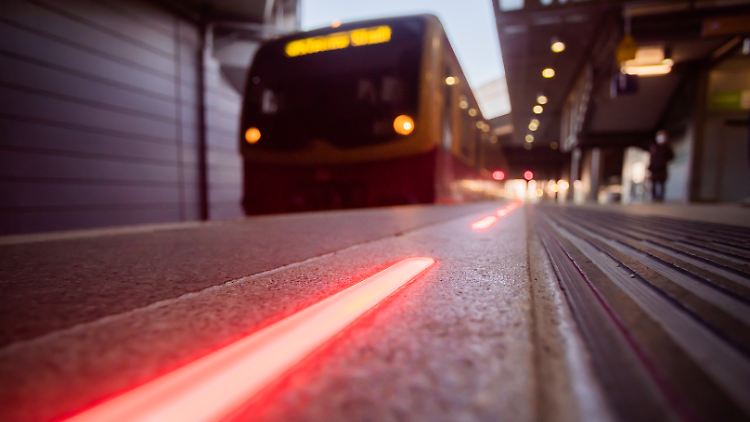 Sind die täglich 15 Millionen Fahrgäste alle geimpft, genesen oder getestet? Die Länder zweifeln an der Überprüfbarkeit.
