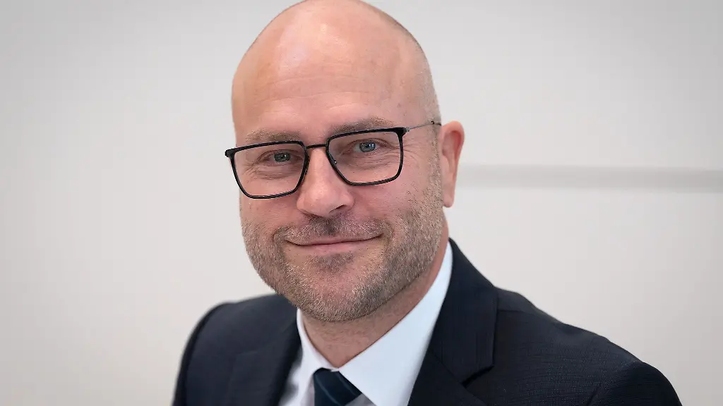 Der-Brandenburger-AfD-Landtagsabgeordnete-Daniel-Muenschke-ist-Vizepraesident-des-Landtags