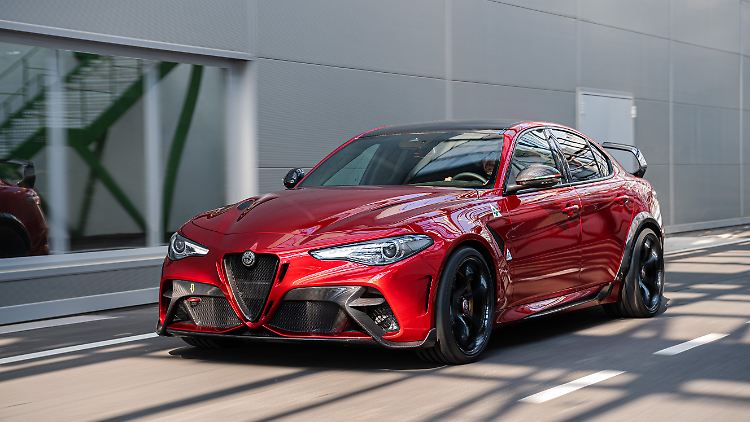 Wie die elektrische Wachablösung einer Giulia GTA aussehen wird, muss abgewartete werden.