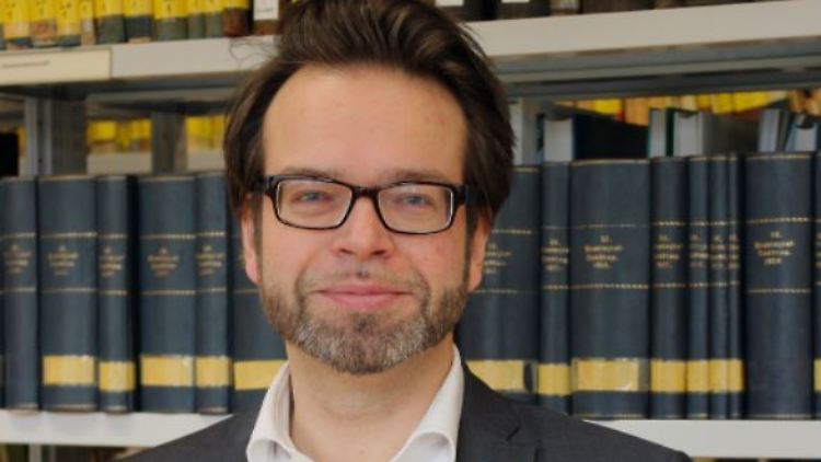Malte Thießen ist Leiter des Instituts für westfälische Regionalgeschichte in Münster und lehrt Neuere und Neueste Geschichte an der Carl von Ossietzky Universität Oldenburg.