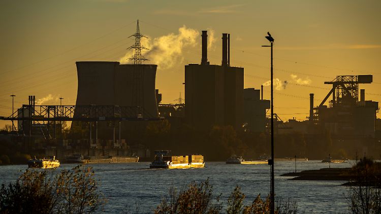 Wie hier in Duisburg versorgen derzeit Dutzende Gaskraftwerke Deutschland mit Energie.