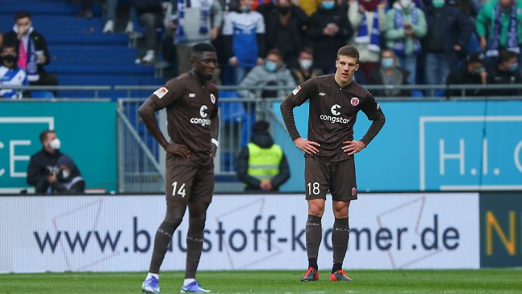 Der FC St. Pauli verliert - mindestens kurzzeitig - die Tabellenführung der 2. Fußball-Bundesliga in Darmstadt.