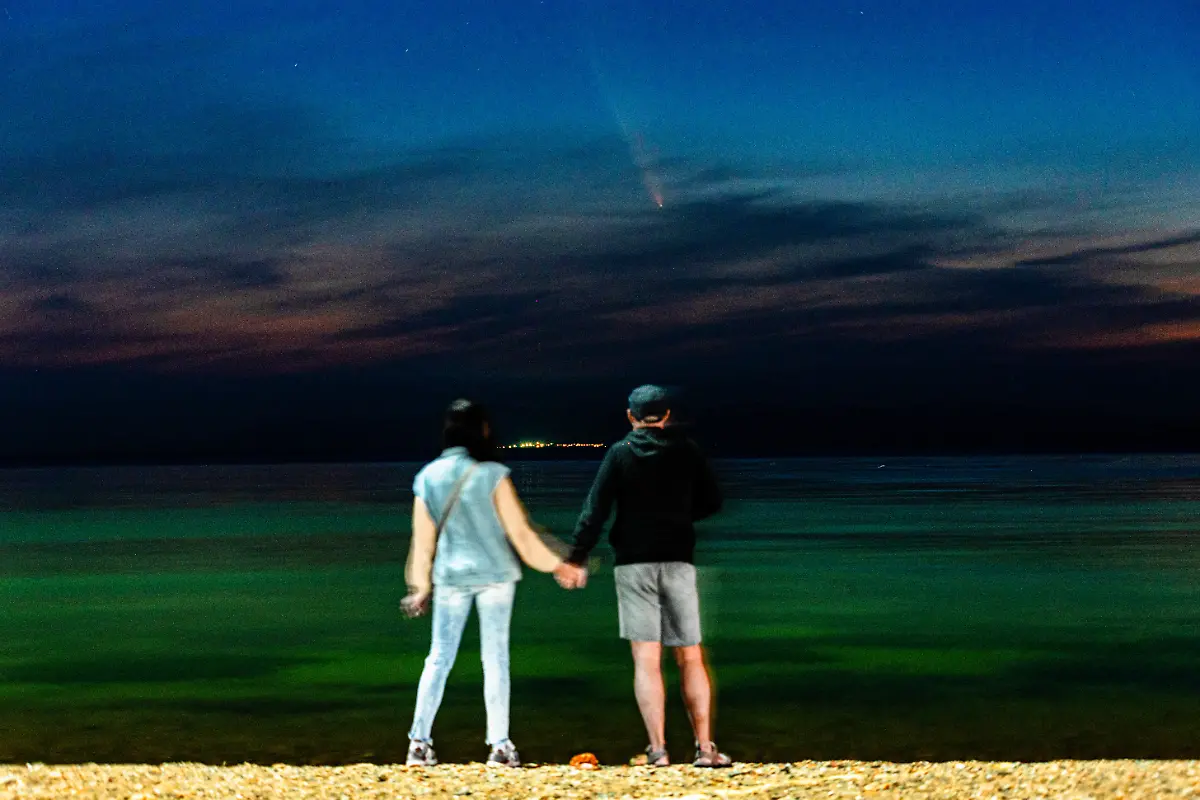 epi-222967506-ACTIONPRESS-FOTO-ONLINE-action-45983627-jpg-Der-Komet-Tsuchinsha