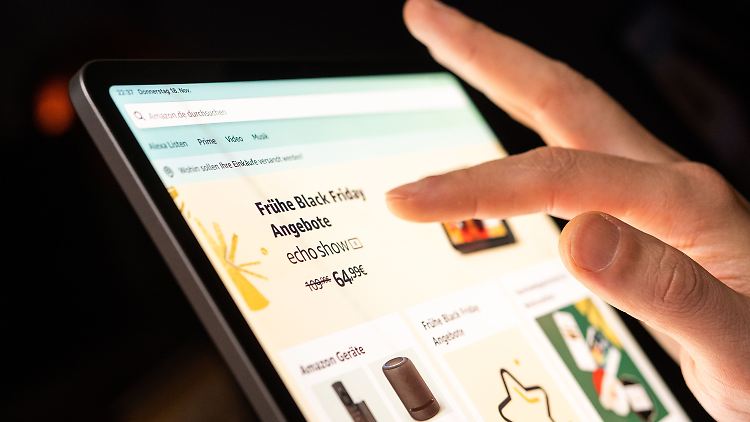 Den jeweils stärksten Anstieg zum Vormonat erzielen  Onlinehändler regelmäßig im November - etwa durch Aktionen wie den "Black Friday".