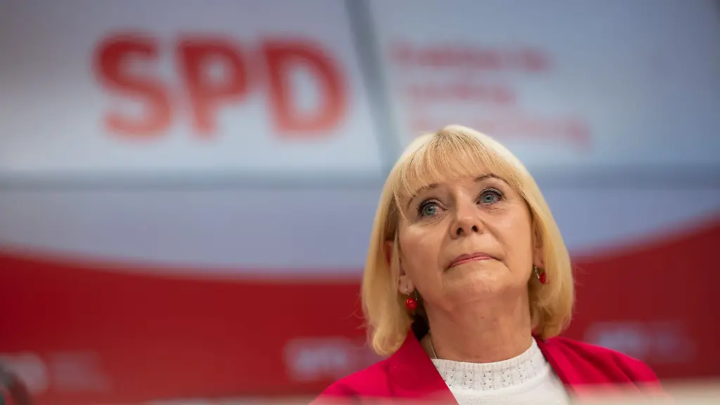 Die-Brandenburger-SPD-Landtagsfraktion-hat-Ulrike-Liedtke-erneut-als-Landtagspraesidentin-nominiert