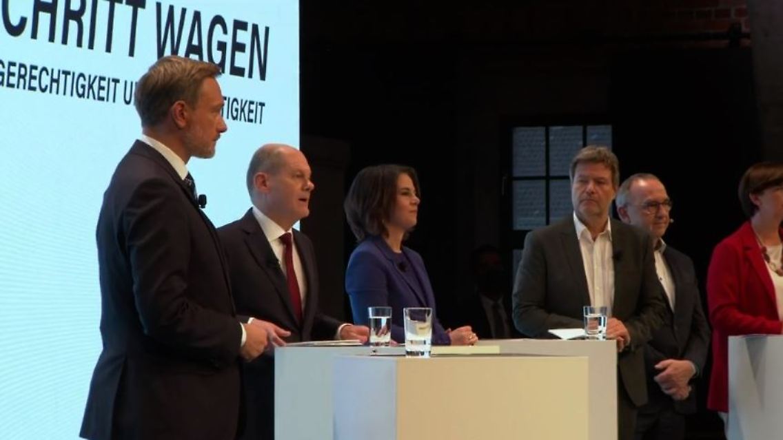 scholz.JPG