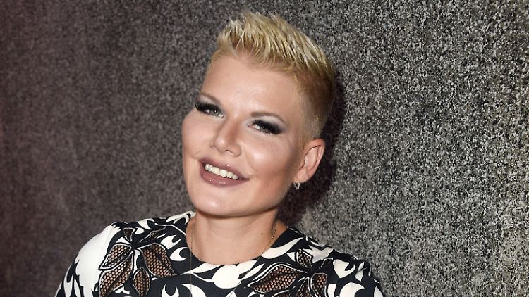 Sucht Halt bei alten Freunden: Melanie Müller.