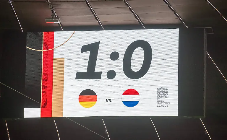 dad0af13aa5b1d4a0c3c9707d6ea4793