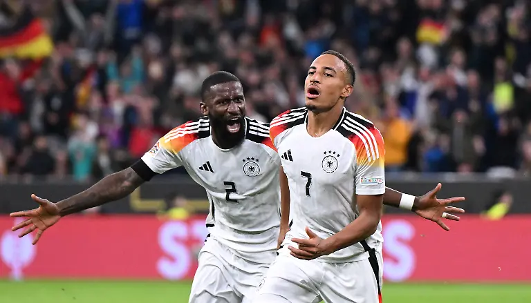 92bc5bb35d9920b260e59cf21642bf40