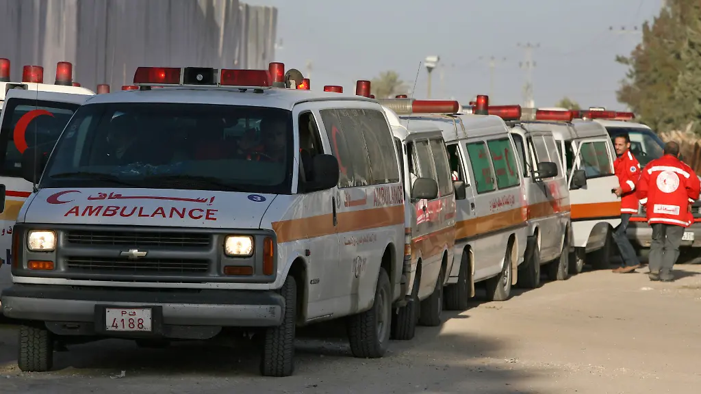 Dutzende-Rettungskraefte-eilten-zum-Ungluecksort