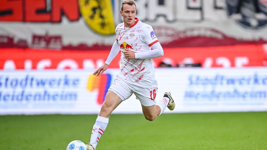 Lukas-Klostermann-freut-sich-auf-Juergen-Klopp