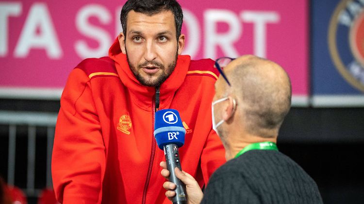 Wann der 27-Jährige wieder Basketball spielt, ist noch offen.