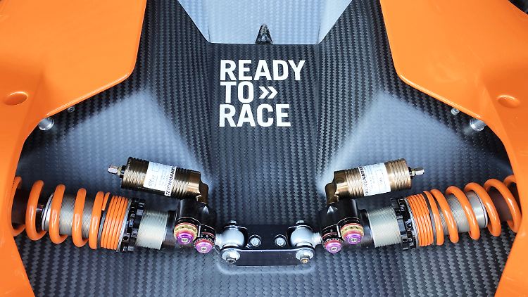Die Frage nach der Alltagstauglichkeit stellt sich bei einem KTM X-Bow nicht.