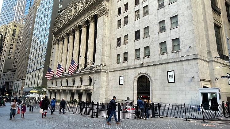 Auch an der US-Börse waren die meisten Vorzeichen am Ende der Handelswoche tiefrot.