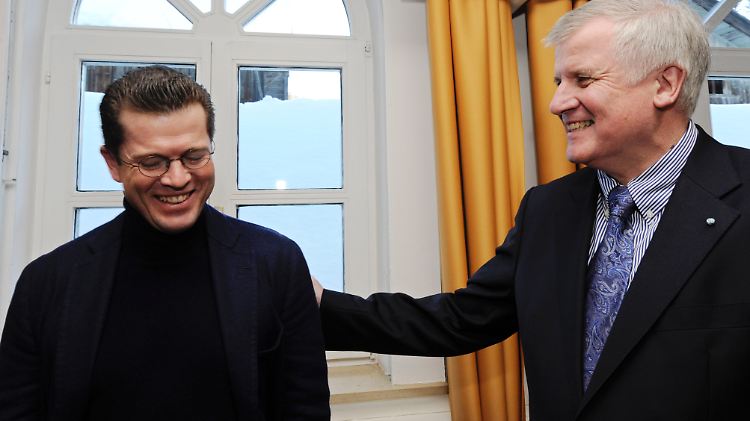 Seehofer gibt sich väterlich. 