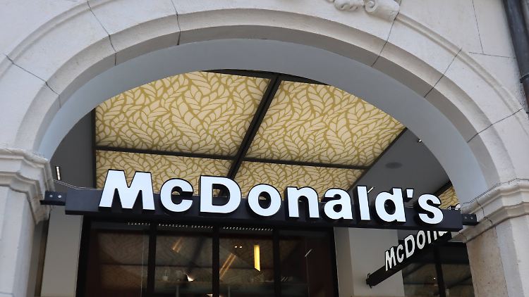 Die erste McDonald's-Filiale wurde 1971 in München eröffnet.