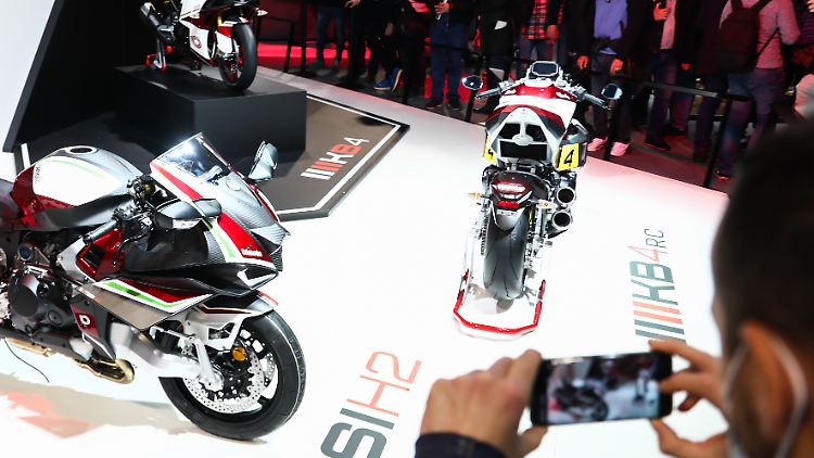Unter den Premieren auf der Motorradmesse EICMA waren einige recht ausgefallene Modelle.