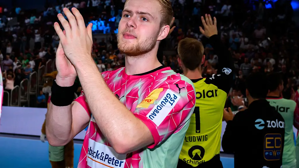 Matthes-Langhoff-verlaengert-seinen-Vertrag-bei-den-Fuechsen-bis-2028