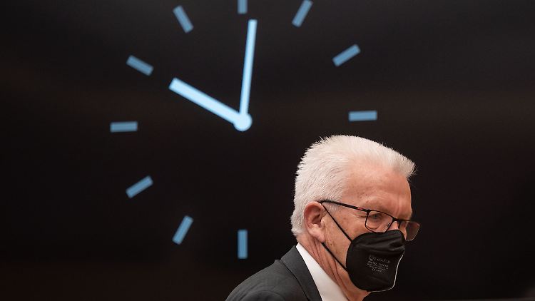 Baden-Württemberg hat derzeit eine Inzidenz über der 500er Marke: Ministerpräsident Kretschmann schärft deshalb nach.