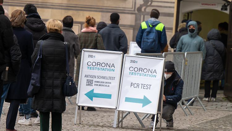 45.753 neue Positiv-Tests haben die Gesundheitsämter dem RKI gemeldet.   