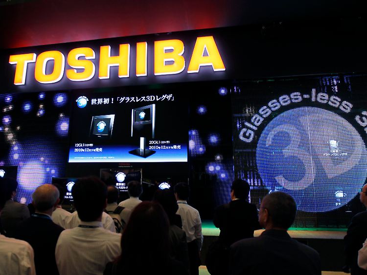 "Brillenlos dreidimensional": Die Weltpremiere des "Glasses-less 3D" feierte Toshiba vergangenen Oktober in Tokio.