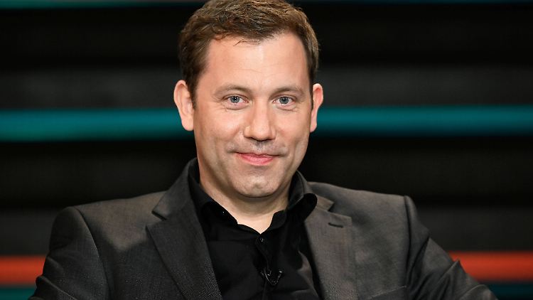 Ist froh über Karl Lauterbach, egal ob er Gesundheitsminister wird oder nicht: Der designierte SPD-Co-Vorsitzende Lars Klingbeil.
