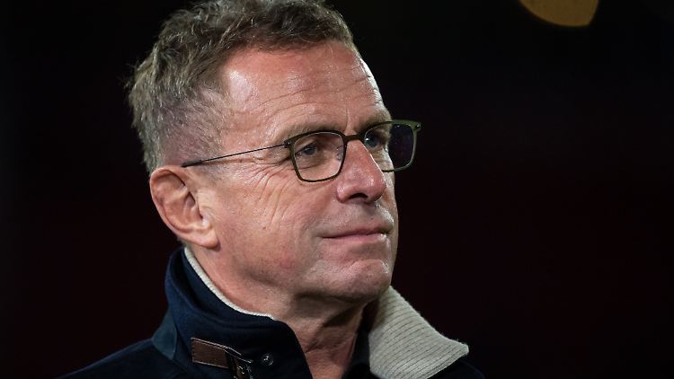 Ist Ralf Rangnick der Viktor Navorski des Weltfußballs?
