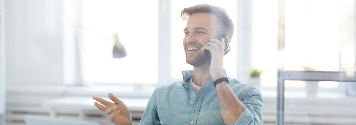 Ein monatlich kündbarer Tarif bietet größere Flexibilität als herkömmliche Handyverträge – lohnt sich das?